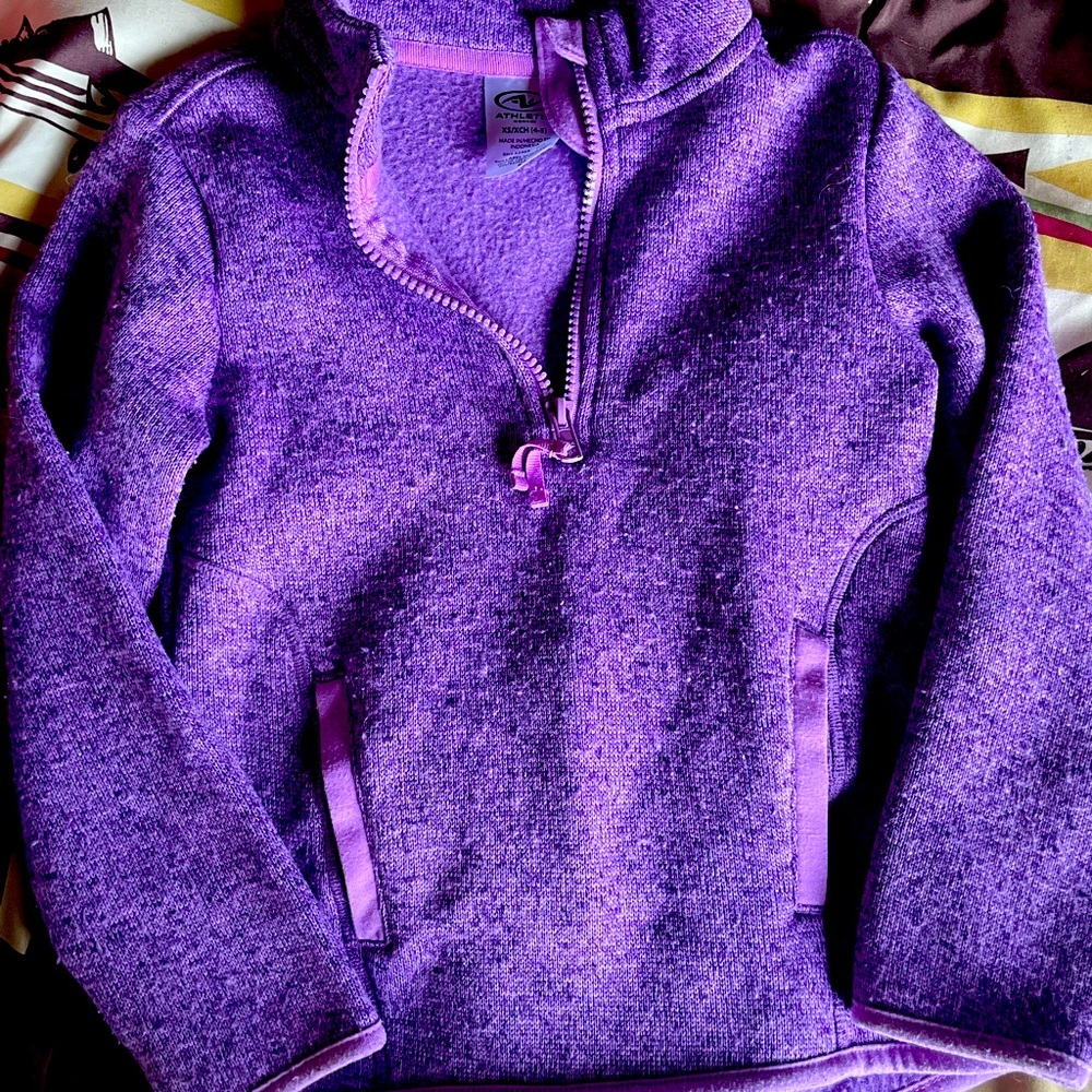 Girls athleta sweater size 4